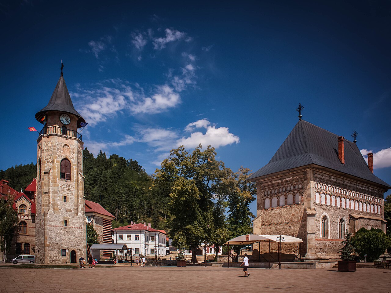 Curtea Domnească din Piatra-Neamț — Bilo